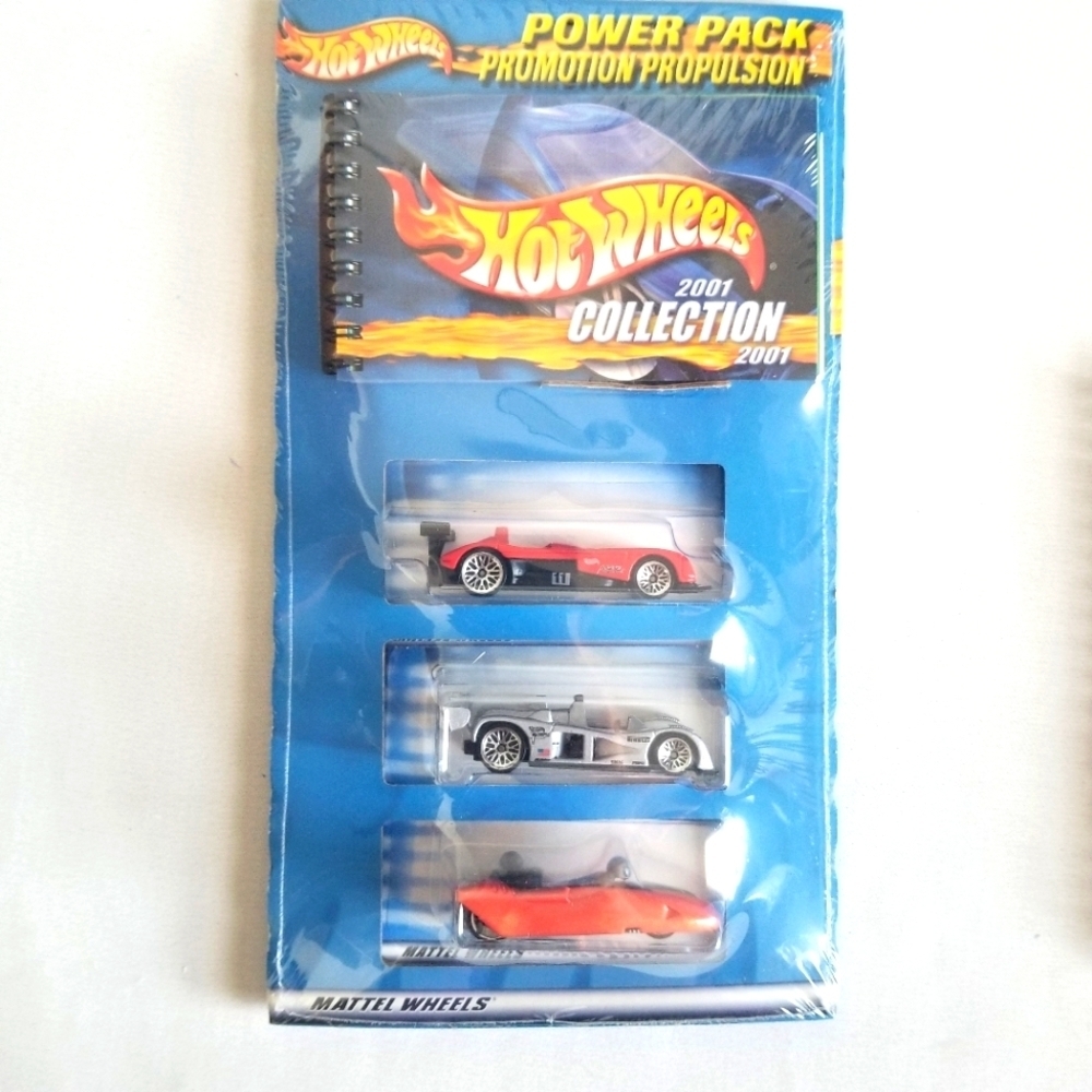 Hot Wheels 3 Car Promo Pack ,Panoz LMP-1 Roadster,Cadillac LMP-1 ,Outsider 2001